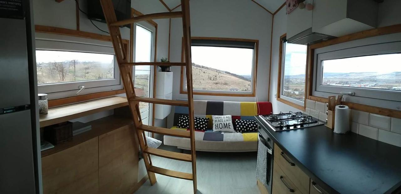 Tiny House Cluj With Jacuzzi Villa Sinnicoara Eksteriør billede