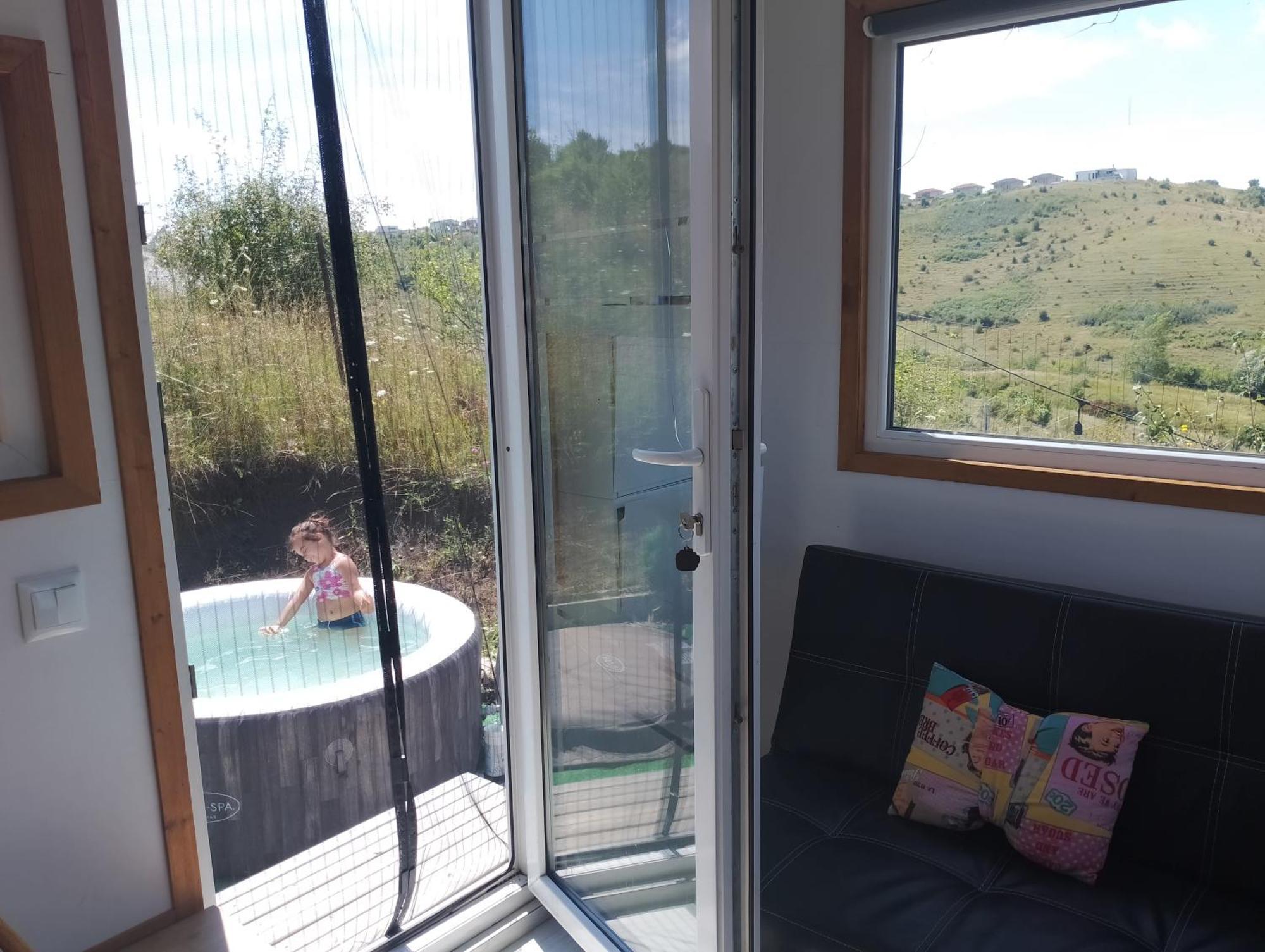 Tiny House Cluj With Jacuzzi Villa Sinnicoara Eksteriør billede